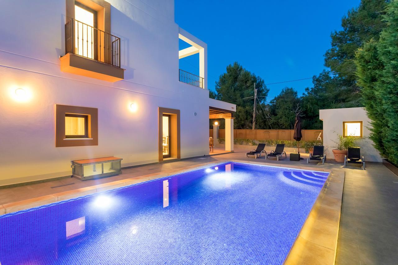 Villa Alexandra Talamanca  Exteriör bild